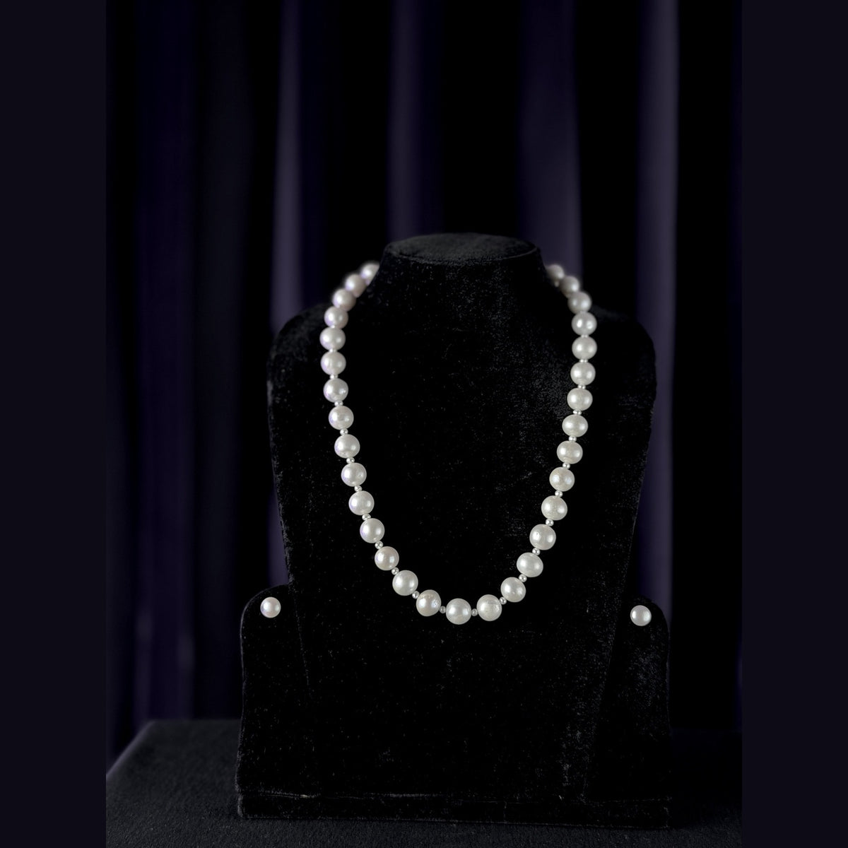 White Sea Pearl Necklace, 10 mm, 18 inches — view 1